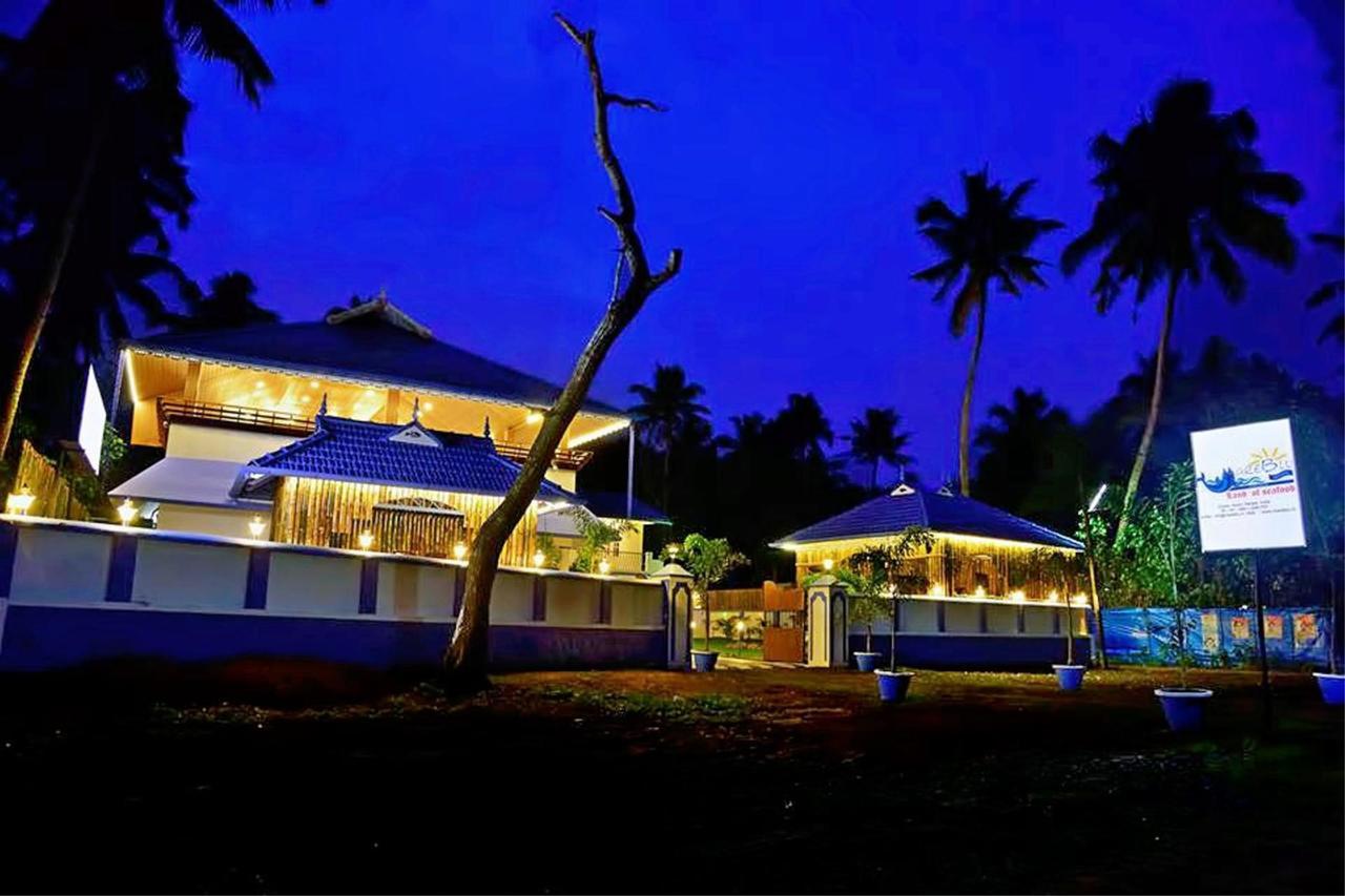 Mare Blu Resort Kochi Exterior photo